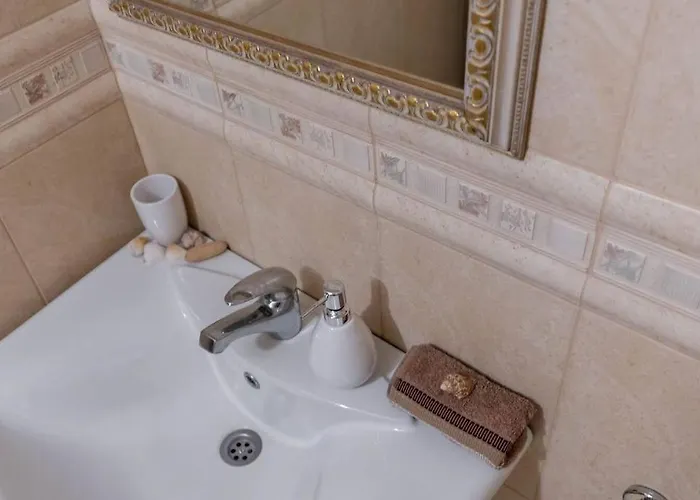 Vazov , Two Bedroom Centre ヴァルナ