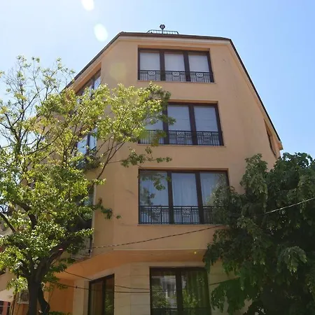 Vazov , Two Bedroom Centre * Varna
