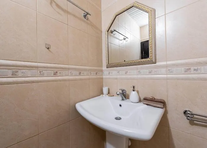 Vazov , Two Bedroom Centre Warna